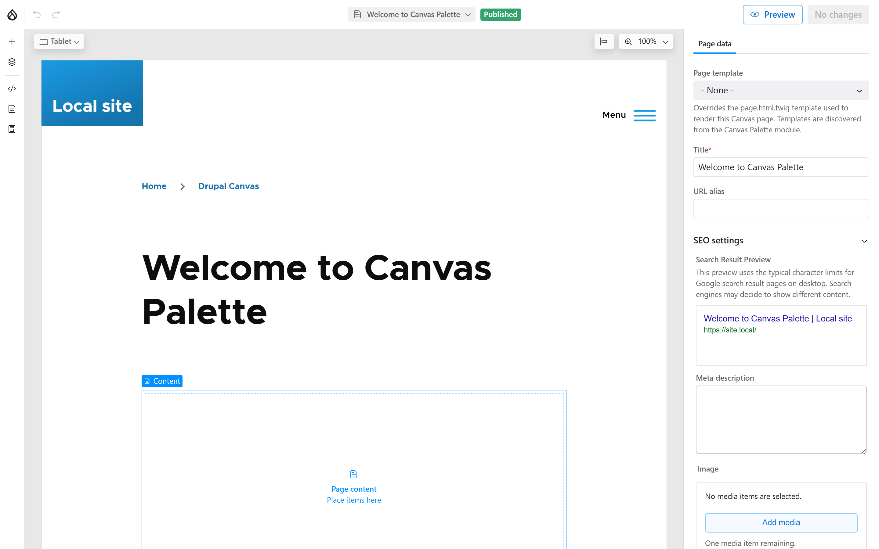 Canvas ページを表示している Canvas エディタ。ページデータのサイドバーと Canvas Palette のページテンプレートセレクタが見える。